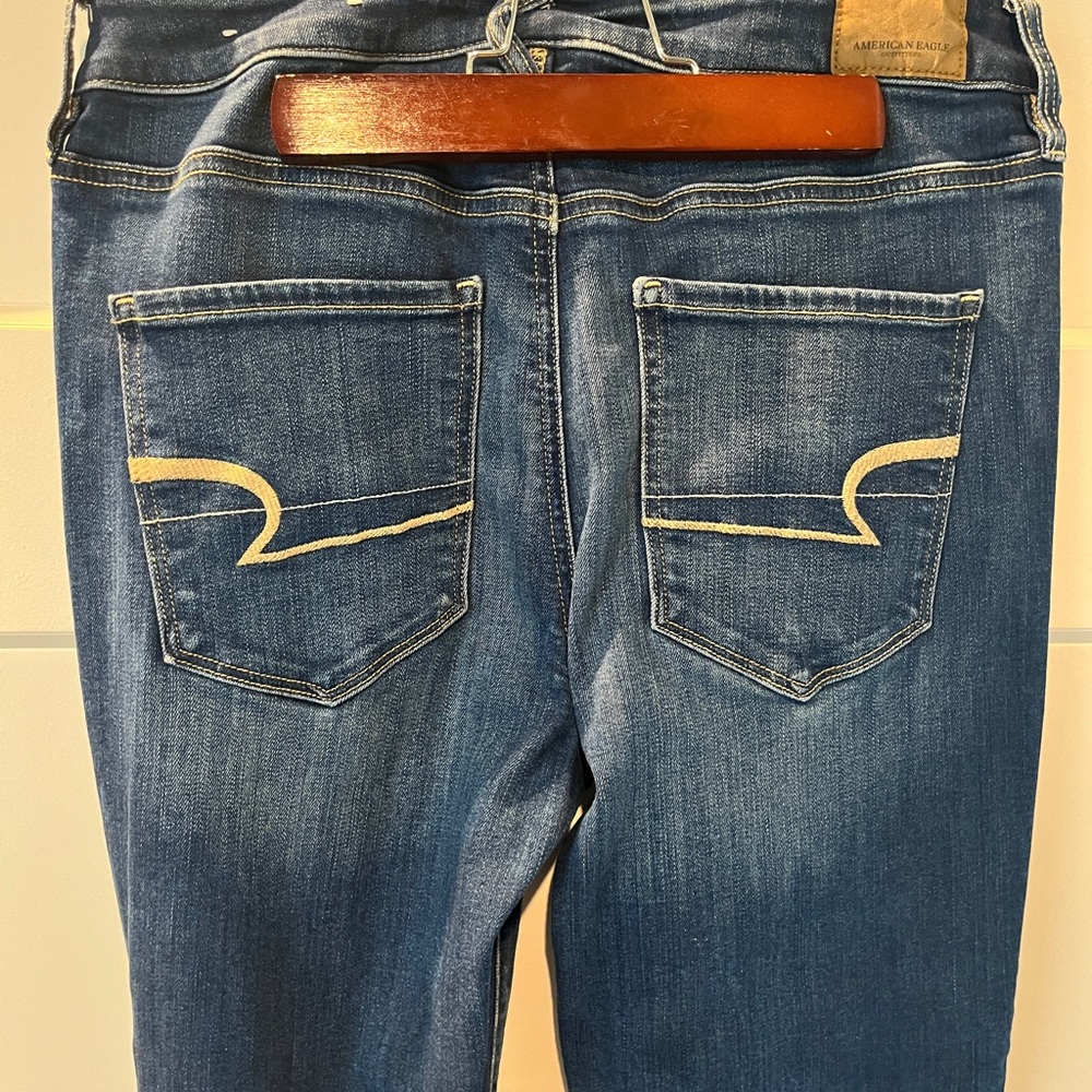 American Eagle Outfitters super stretch Blue Vintage Wash Jeans